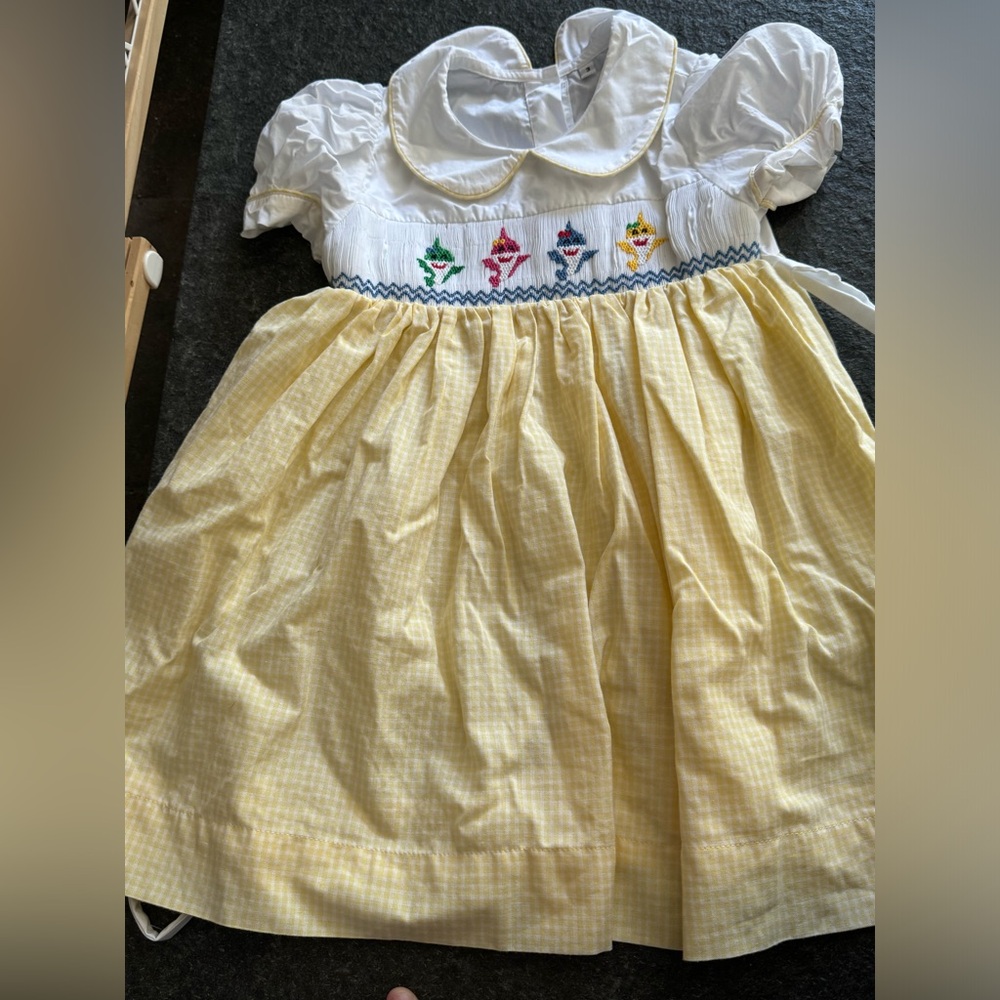 Smocked yellow and white Baby shark 3T dress!